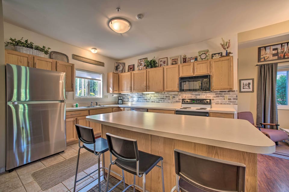 Fully Equipped Kitchen | Cooking Basics Provided
