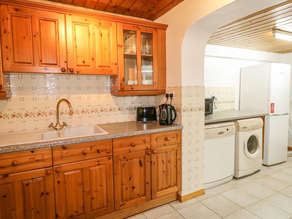 Cottage | Interior