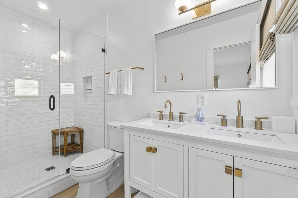 Master bathroom with french doors to bedroom