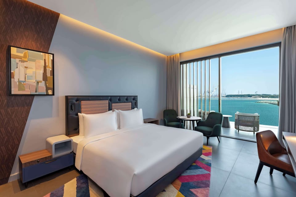 King Room with Balcony and Sea View with 20% off Food & Soft Beverage | Premium bedding, pillowtop beds, minibar, in-room safe