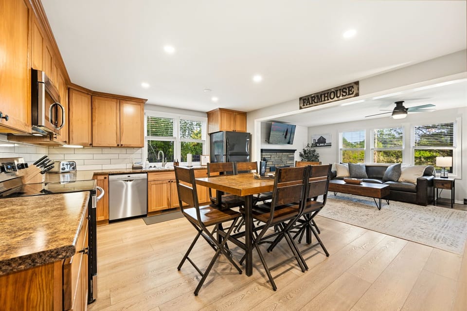 The heart of Northwoods Farmstead is its spacious, fully stocked kitchen. With ample counter space, modern appliances, and room for everyone to gather, it's the perfect place to prepare family meals and share stories.