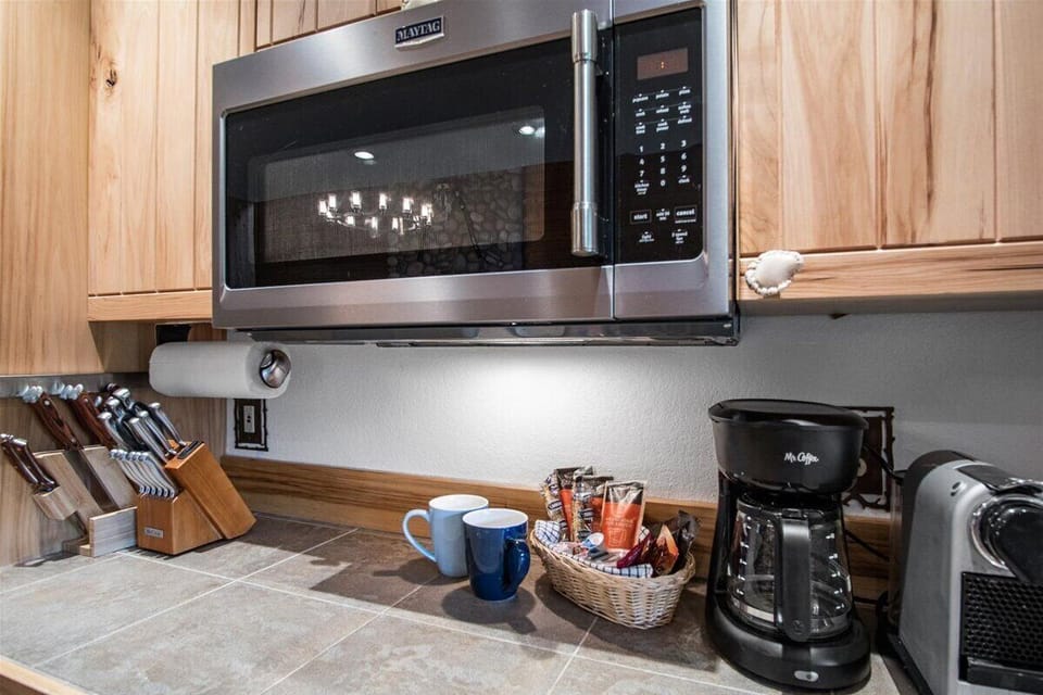 Coffee & Oatmeal station 