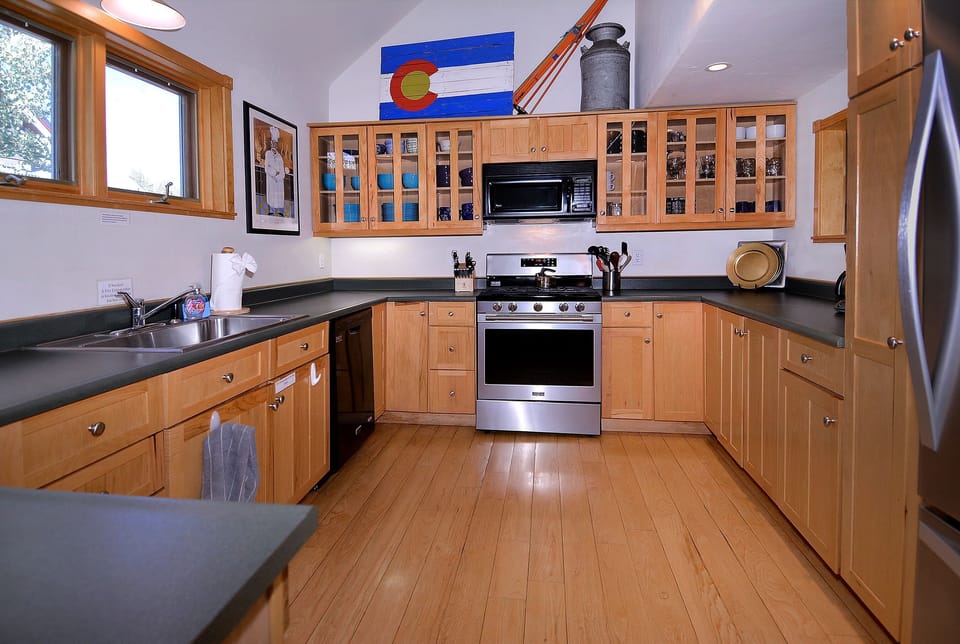 Fully stocked kitchen