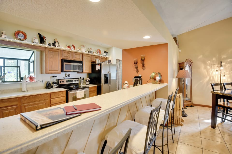 Kitchen | Fully Equipped | Stainless Steel Appliances