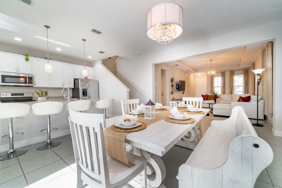 dining room overlooking kitchen and dining room