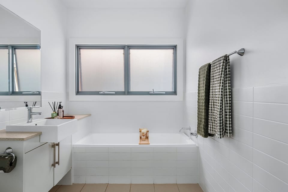 Main Bathroom