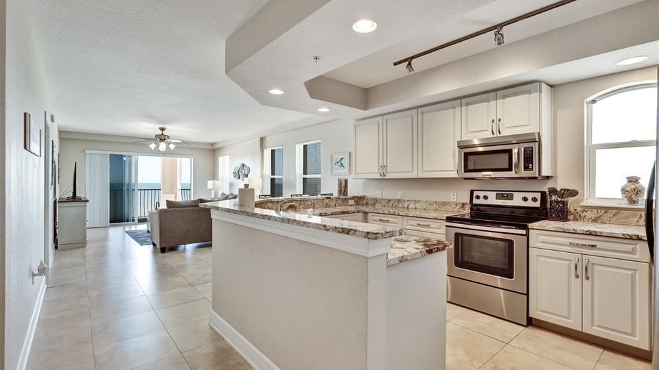 Open Kitchen