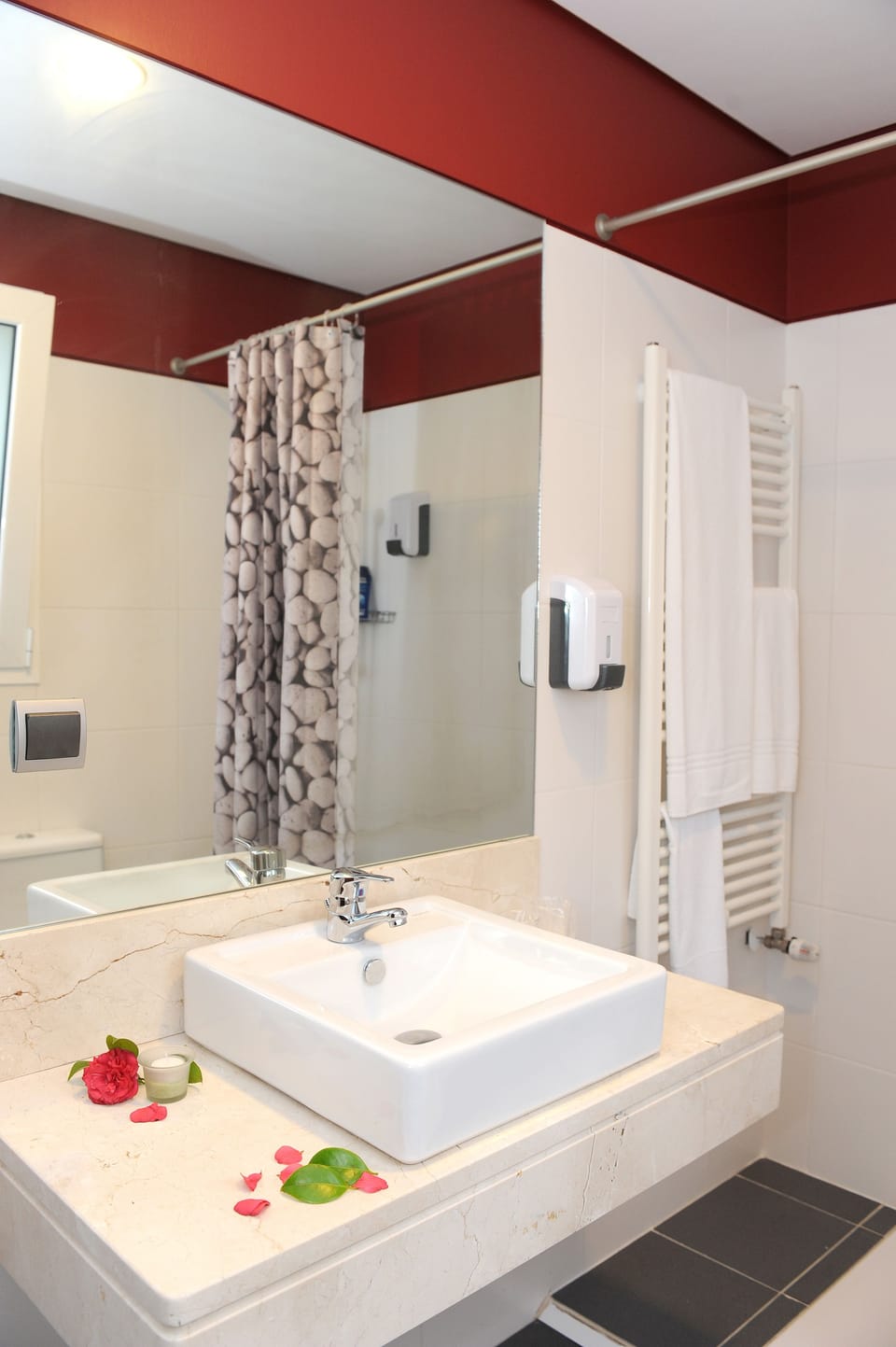Shower, free toiletries, hair dryer, bathrobes