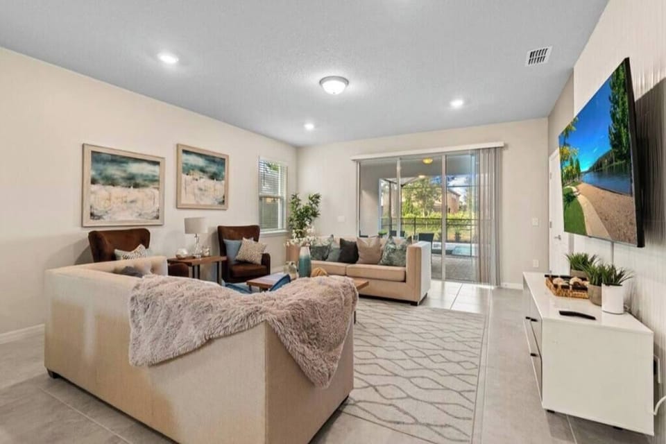 Living room pool view 
