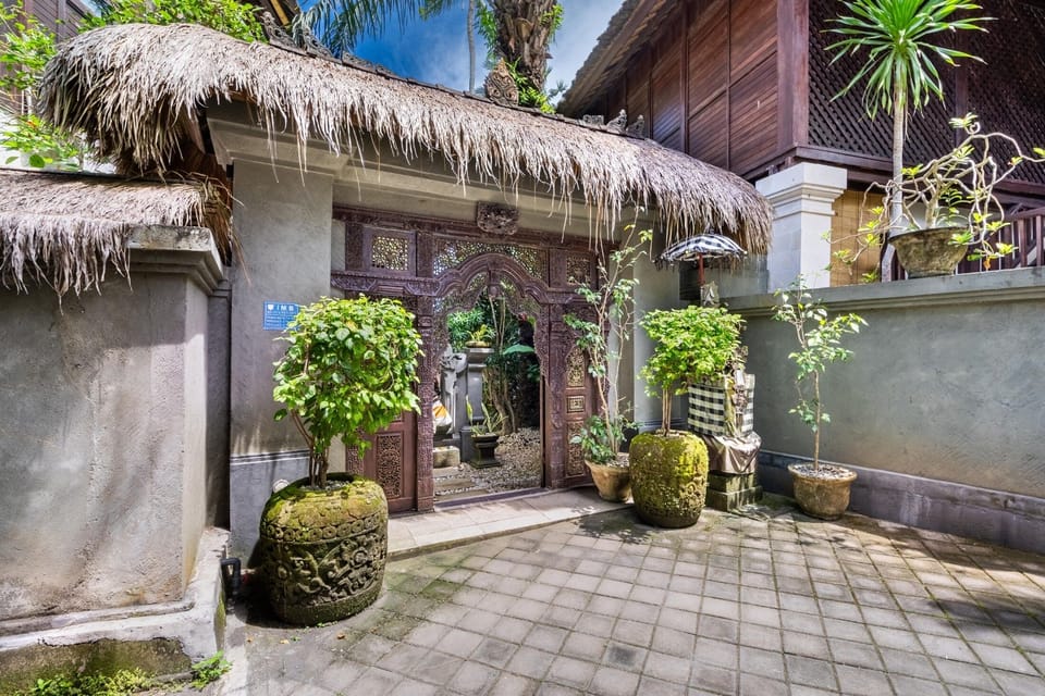 Entrance to Purnama