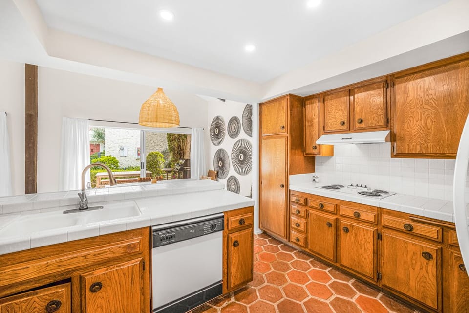 K0239 - Kitchen