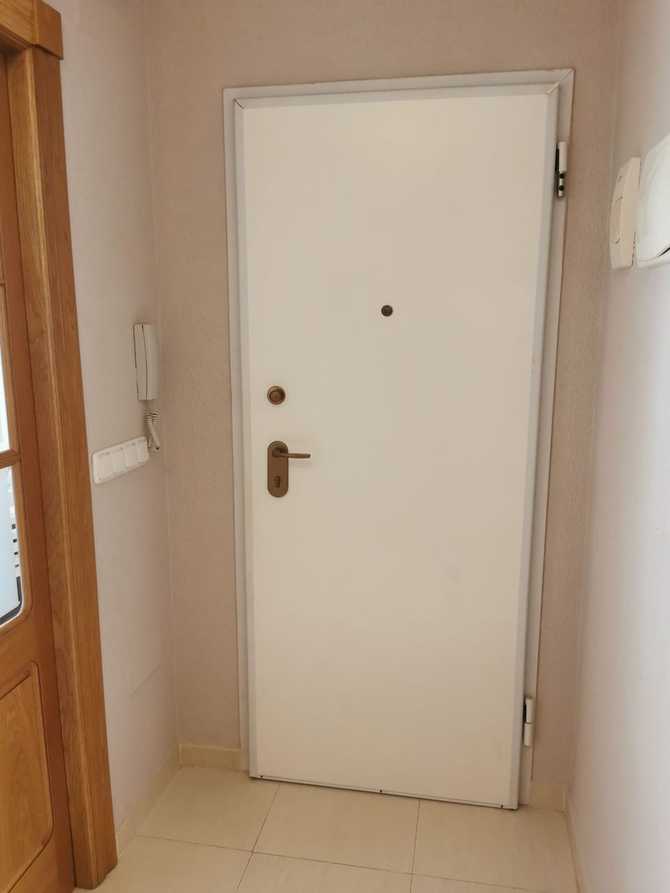 Entrance with intercom