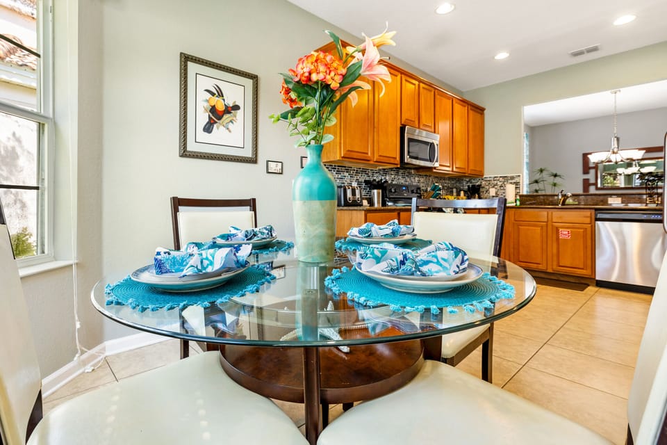 4 seat table in kitchen