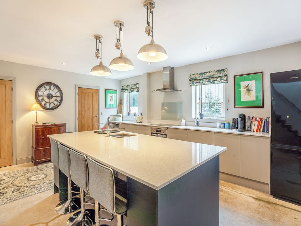 Open plan living space | Homewood - Midgham Farm, Ringwood