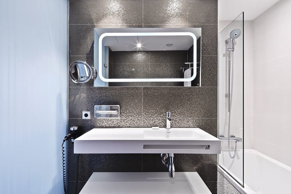 Free toiletries, hair dryer, bidet, towels