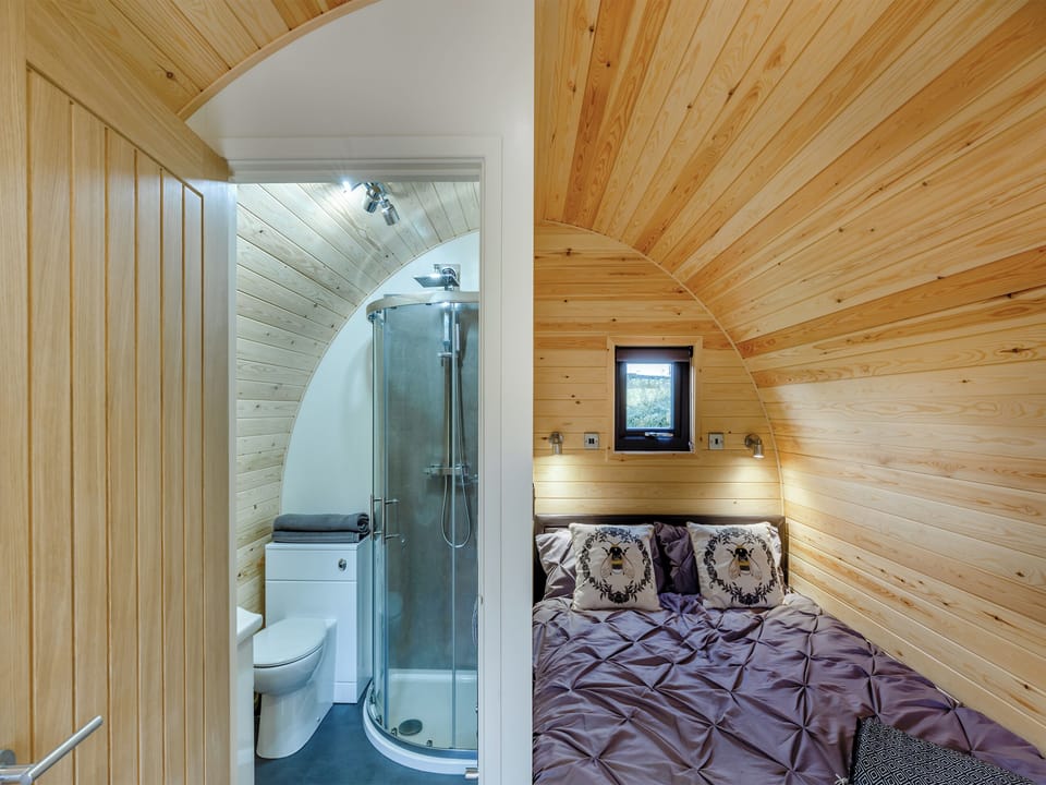 Open plan living space | Brook Valley Glamping-Elm - Brook Valley Glamping, Llanfair Caereinion