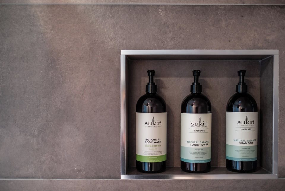 Bathroom amenities