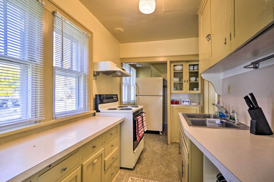 Well Equipped Kitchen