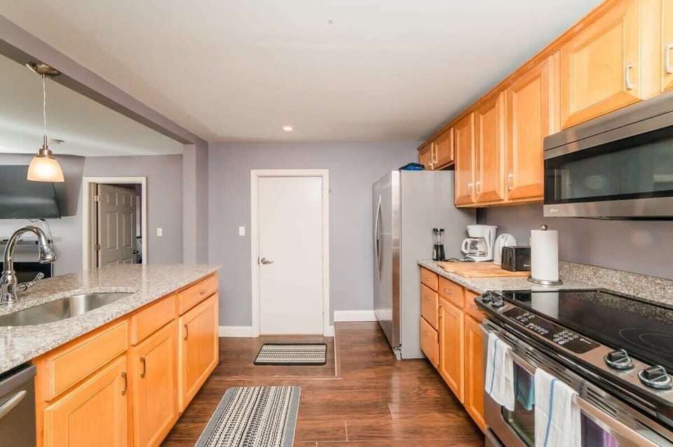 Kitchen view 