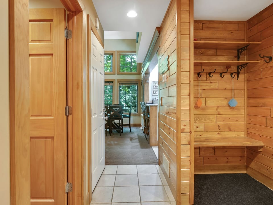 As you enter, there is small mud room to put your coats, bags, and other items.
