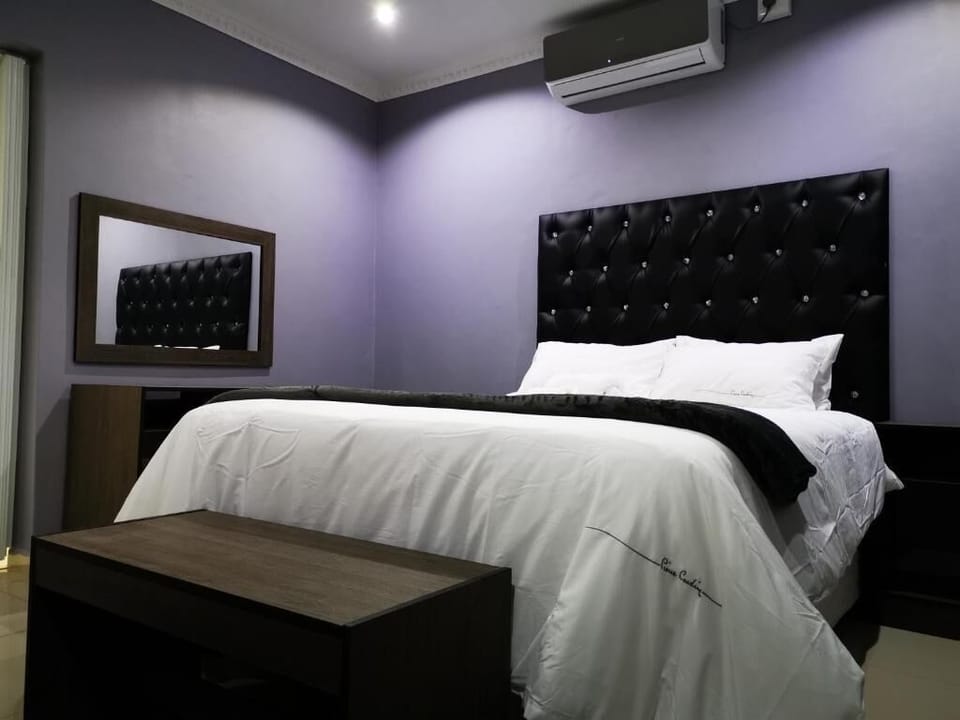 Egyptian cotton sheets, premium bedding, Select Comfort beds