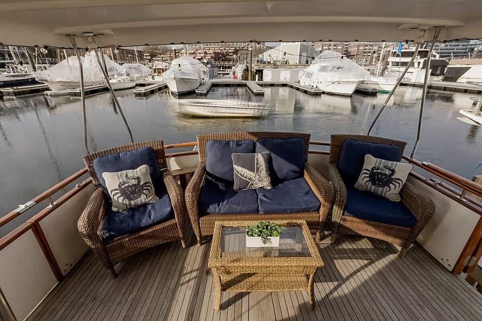 The aft deck is waiting for your arrival! Book now!