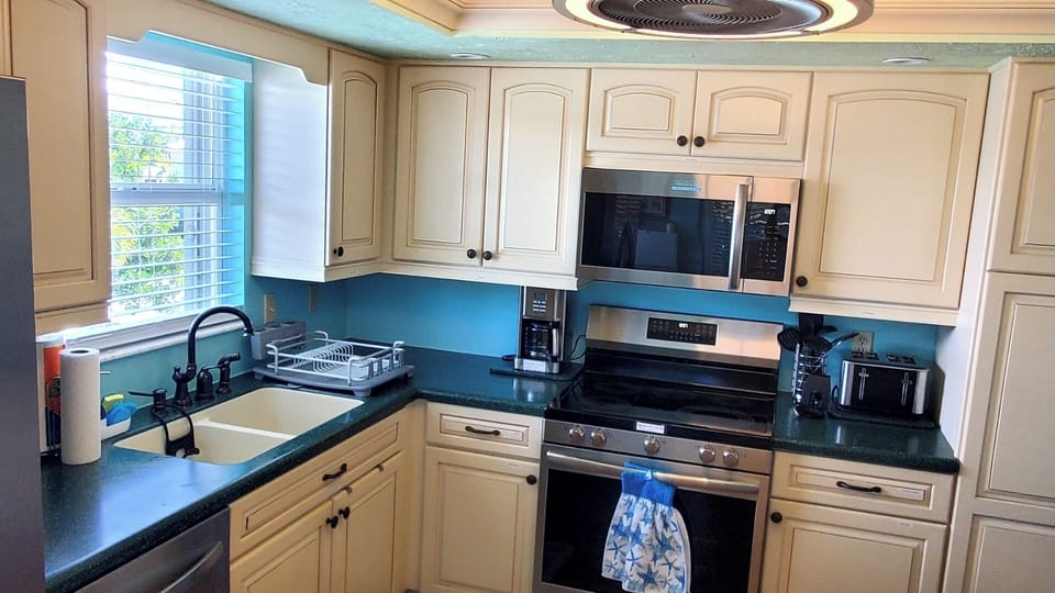New microwave and stove