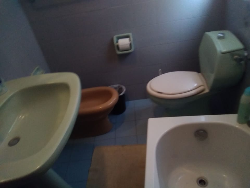 Shared Dormitory, 1 Bedroom, Smoking | Bathroom amenities
