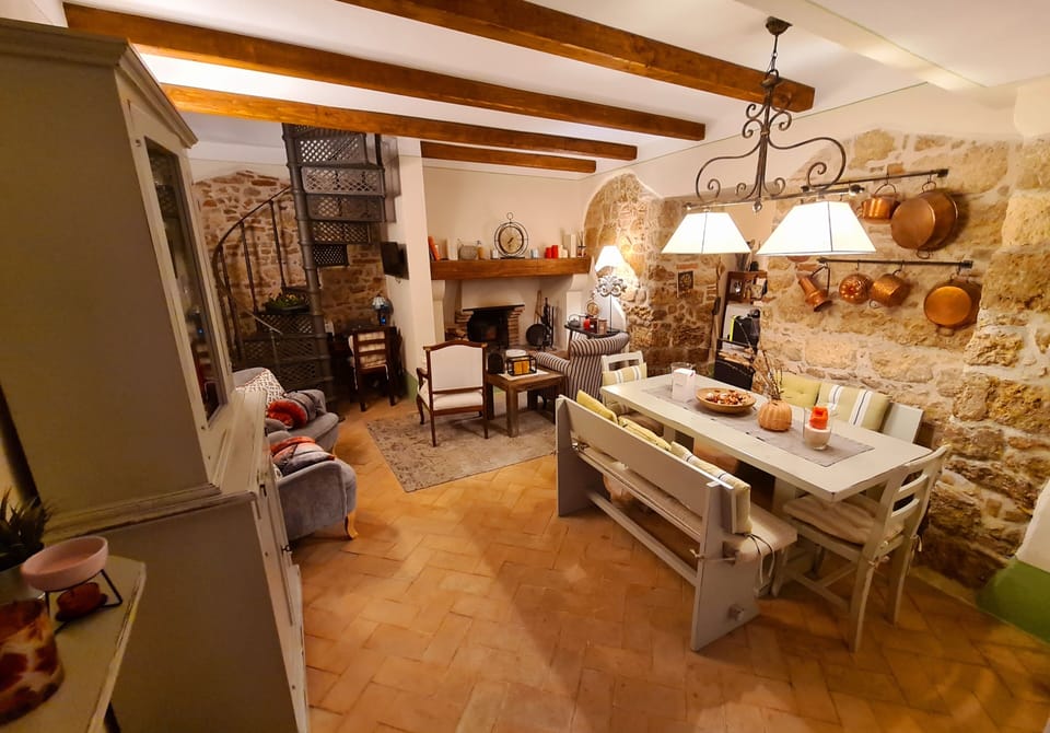 House, 3 Bedrooms, Balcony, Garden View | Interior