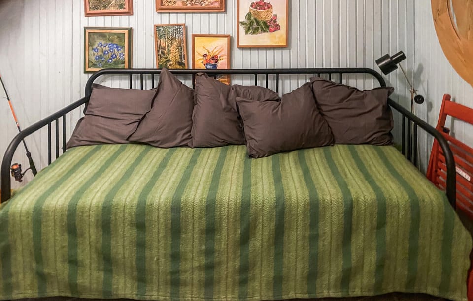 bed