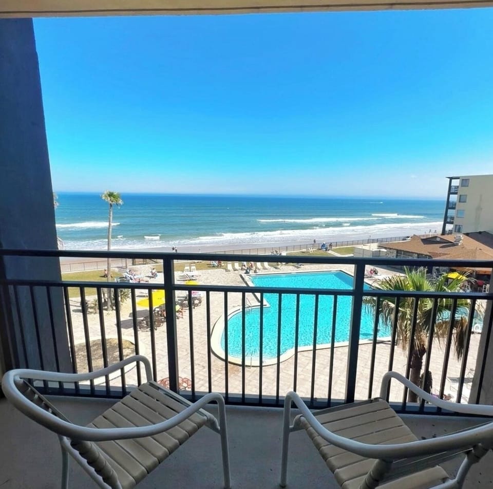 Panoramic Studio, 2 Queen Beds, Kitchen, Ocean View | Iron/ironing board, free WiFi