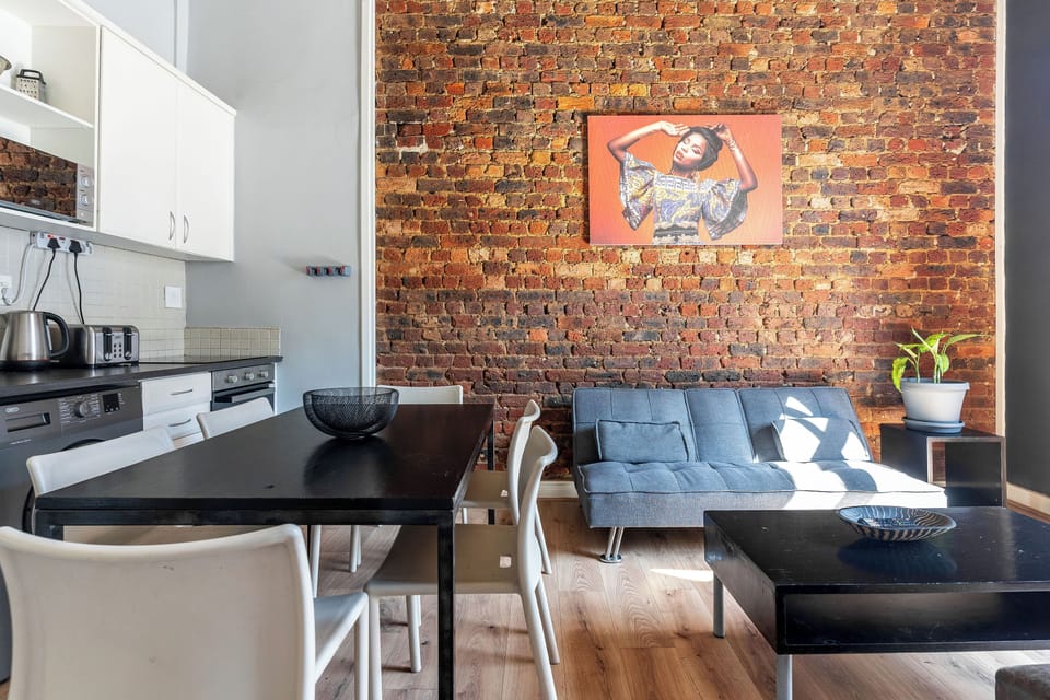 Family Room, 2 Bedrooms, Non Smoking | Private kitchen | Fridge, electric kettle, cookware/dishes/utensils
