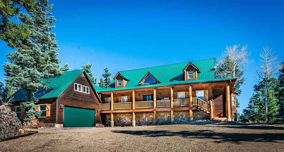 Featured on HGTV’s House Hunter’s -  a 5,100 sq. ft. mountain home-