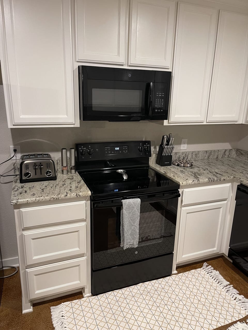 Full size stove.