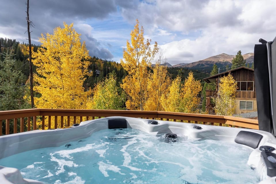 Views of the Breckenridge Ski Resort from the Hot Tub!