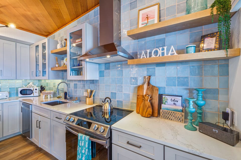 Fully equipped kitchen—perfect for meals at home with an ocean view
