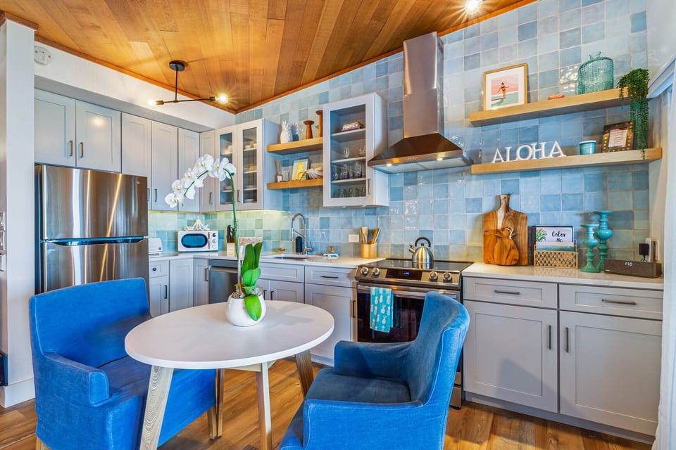 A modern, fully equipped kitchen for easy meals after a day in the sun.