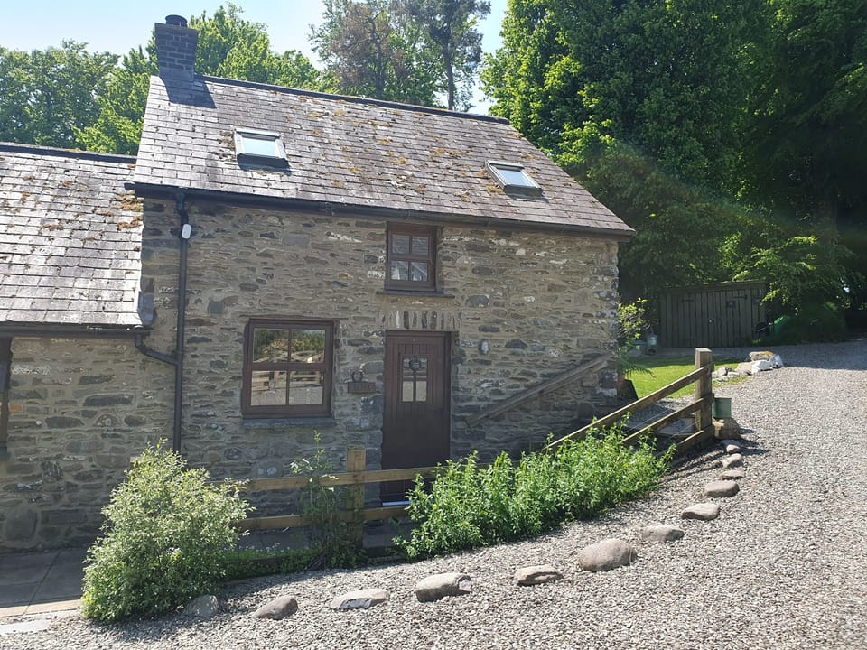 Cottage | Exterior