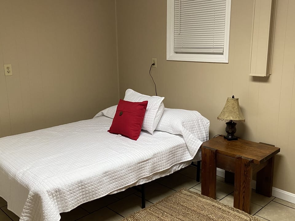 Full bed bedroom basement