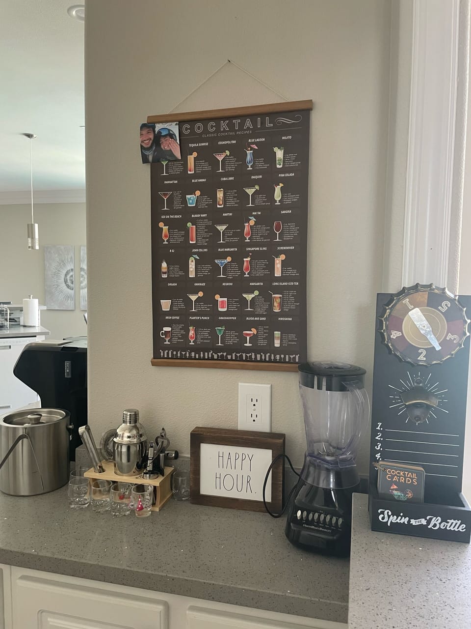 bar area 