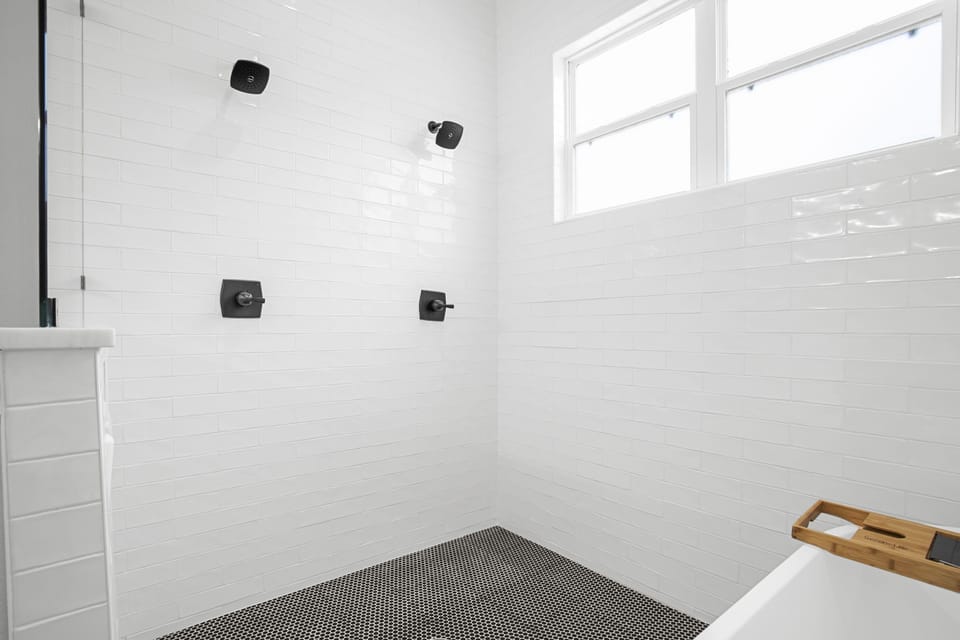 Upstairs Master Bathroom