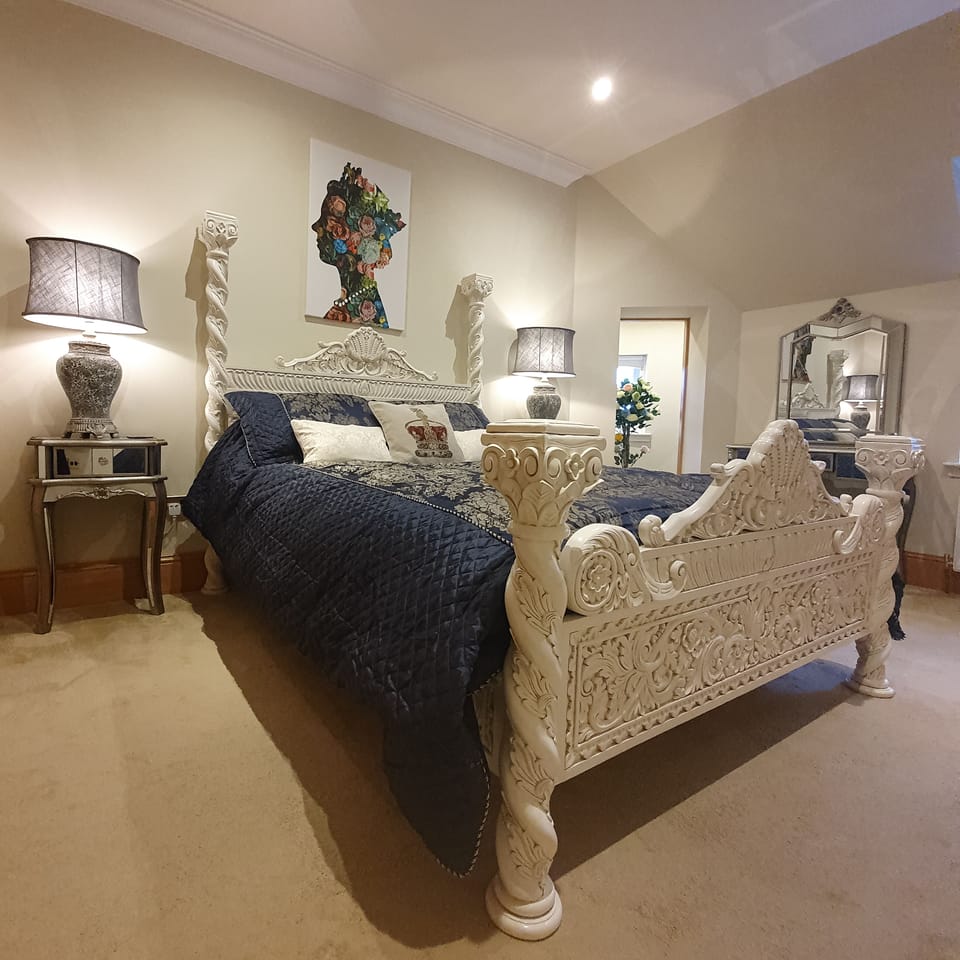 The Balmoral Suite