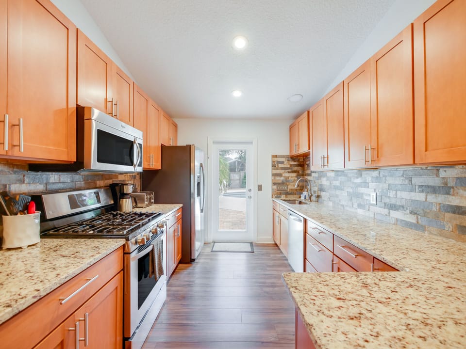 House 1 - Kitchen