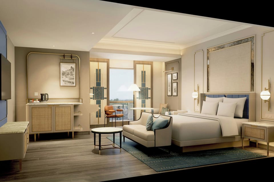 Grand Room, 1 King Bed | Minibar, in-room safe, desk, blackout drapes