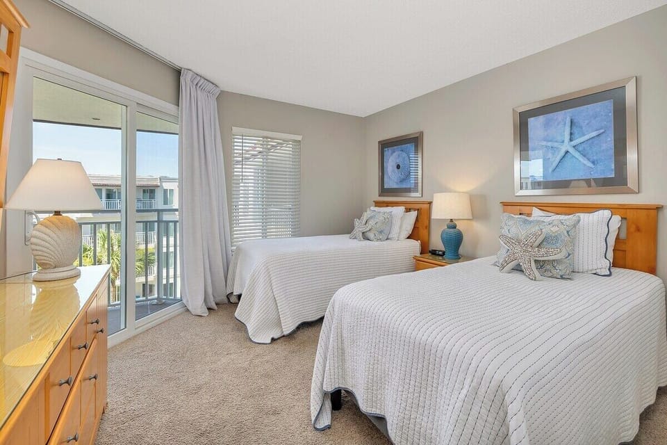 Beach Club 417 - Guest Bedroom