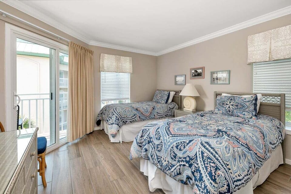 Beach Club 338 - Guest Bedroom