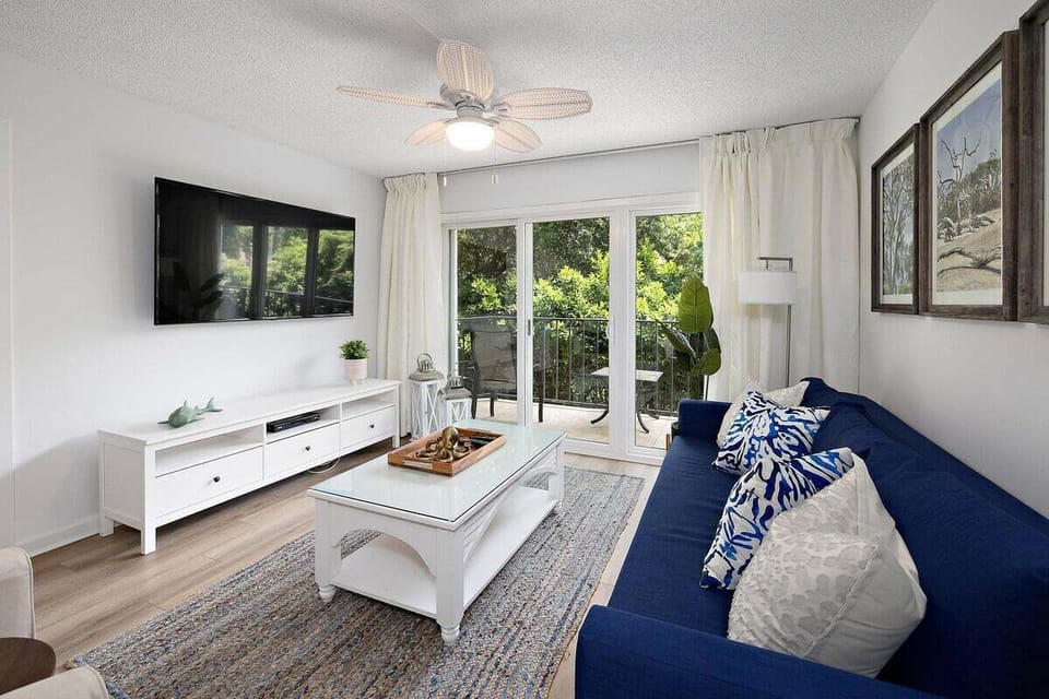 Beach Club 106 - Living Area with Large Smart T.V.