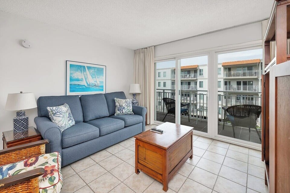 Beach Club 316 - Living Space with Access to Balcony