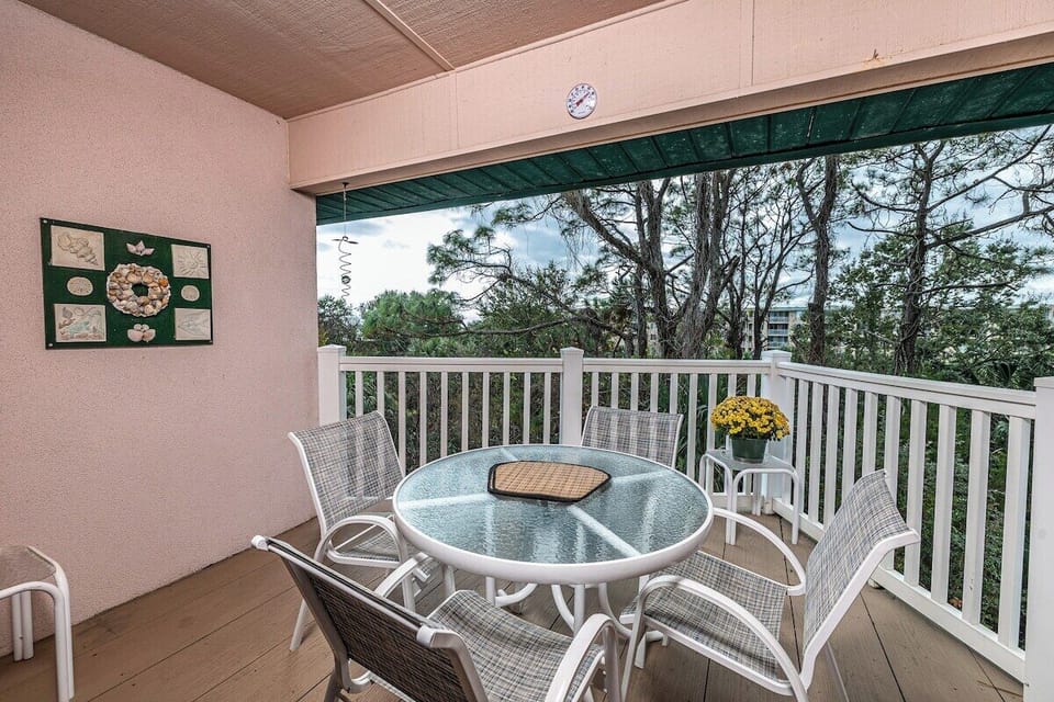 Shipwatch 302 - Private Balcony with patio furniture