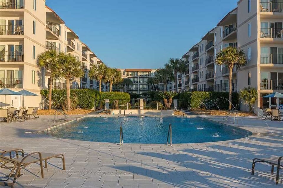 Beach Club Pool